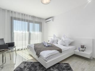 Holiday Home in Novigrad for 8 Person - Bužinija - 4