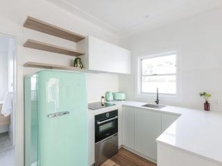 No 5 Shoalhaven - 1 bed option - 8