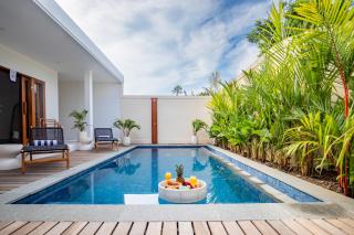 Kubung 1 - PROMO Canggu - Brand NEW Villa - HUGE Pool - PS5 - Kerobokan - 3
