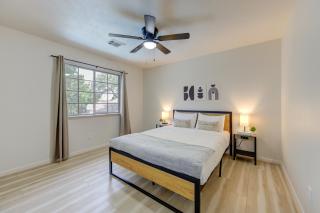 Amazing Getaway Home - 4 Bedrooms 2,5 Baths - West Houston, Katy, Richmond - Huge Pool, Mini-Golf, PingPong, Billards, BBQ, Katy Asian Town, Typhoon Waterpark, King Bed - 1