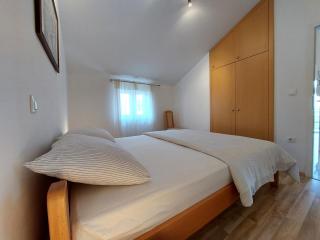 Apartment Dumica - Malinska - 3