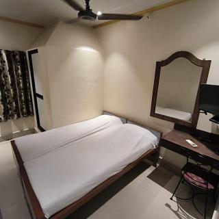 Hotel Rupali - Bombay - 9