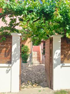 Voula's maisonette - 0