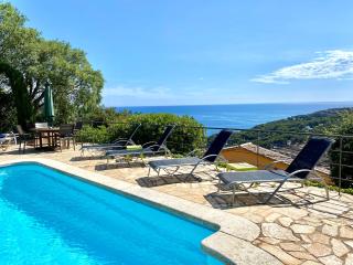 Espectaculares vistas al mar en chalet con piscina - 8