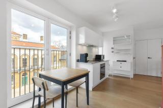 Designer London 2Bed 3Bath Duplex - 20mins2Central London! - Londra - 3