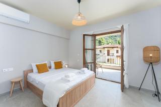 Kaminos Evia - Limne - 5