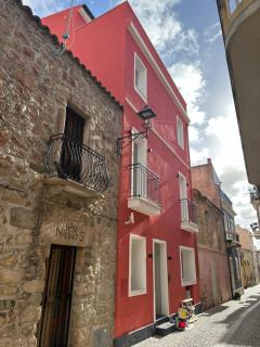 2 BR Penthouse - Luxury Renovated & Fully Equipped - BIG Roof Terrace - Historical Centre - Superior Quality - Olbia - 0