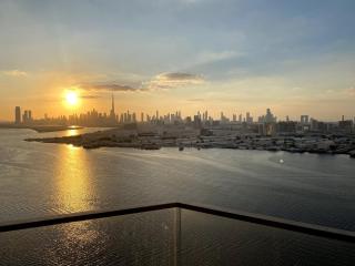Stunning Burj Khalifa & Creek View - Dubai - 0
