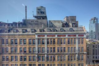 Blueground Hudson Yards gym rock wall arcade NYC-1453 - 5