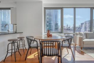 Blueground Hudson Yards gym rock wall arcade NYC-1453 - 4