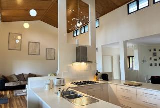 Our Beach House Kingfisherbay - Fraser Island - 0