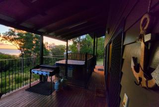 Our Beach House Kingfisherbay - Fraser Island - 4