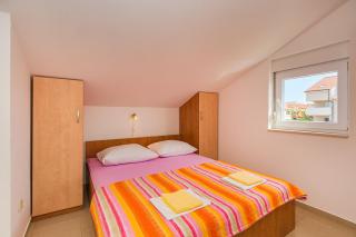 Apartments Sandra - Mandre - 3