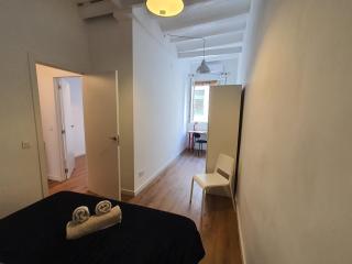 Apartments Gaudi Barcelona - Barcelona - 2