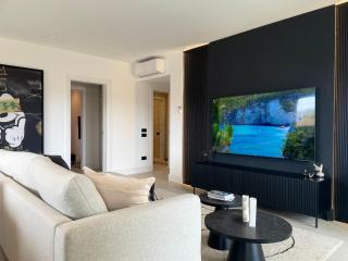 Luxurious High-End 2BR Penthouse+ Terrace+ Great view+ Parking - Historical Centre - Olbia - 4