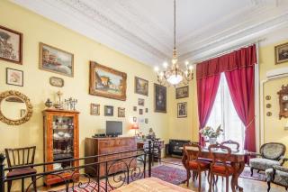 Jozsef-Corvin Central - 9