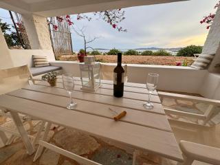 Stone Cottage with amazing view - Angairiá - 0