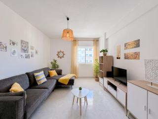 Urban Retreat with Easy Beach Access #1892 - Lagos - 0