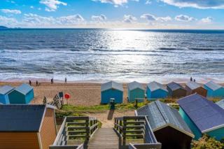 Luxe Ocean+playroom+Seascape - Barton on Sea - 7