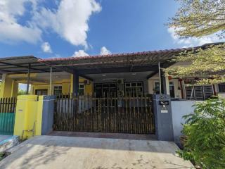 Mawar Homestay Netflix Cuckoo - Mersing - 0