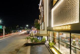 Signature Hotel - 6