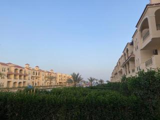 Laserina Palm Beach for families only with ground floor with big garden there is entrance extra fees 250 LE per adult - 1