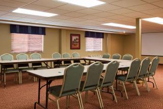 AmericInn by Wyndham Republic - Republic - 3