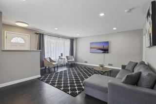 Charming Retreat in the Heart of Des Plaines residence - Des Plaines - 1