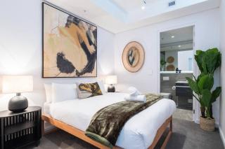 Modern Escape at The Rubik & Rooftop Pool, AC - Cidade Do Cabo - 6