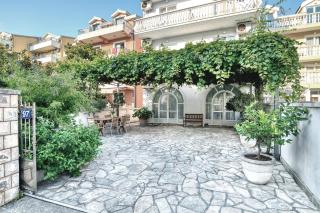 Sun Guest House - Budva - 6