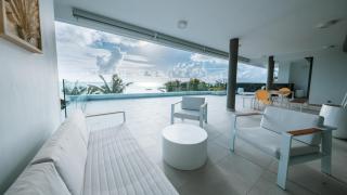 Beach front penthouse in Pereybere - 9