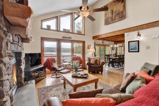 Lakefront Escape - Family Friendly Kayaks - Lake Ariel - 5