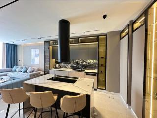 Luxurious in Abdoun Tower at 11th Floor - Amman - 5