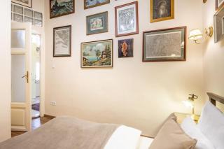Charming City Home - Budapest - 4