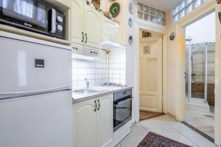 Charming City Home - Budapest - 3