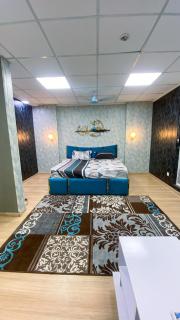 Blue Velvet Dlf my pad Gomtinagar - Lucknow - 9