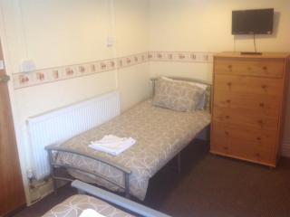 San Diego Guest House - near Pleasure Beach - Blackpool - 2