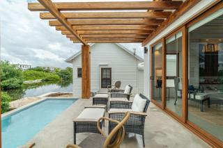 Tranquility at Mahogany and The PoolClub - San Pedro - 3