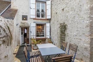 L'Octroi, maison au cœur de St Dyé sur Loire - Saint-Dyé-sur-Loire - 1