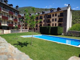 Apartaments Sort Pirineus - 1