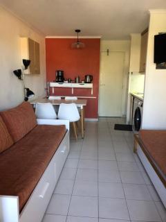 Appartement à Cap Estérel Village Pierre et Vacances Quartier Belvédère Piscines et parking inclus - Agay - 7