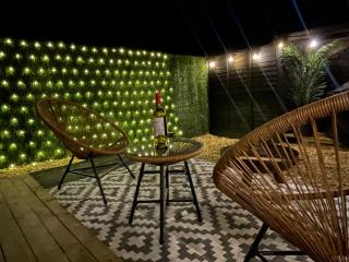 The Nest @The Outside Inn - Mountfield - 7