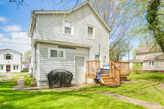 Conneaut Vacation Rental with Deck Near Lake Erie! - 8