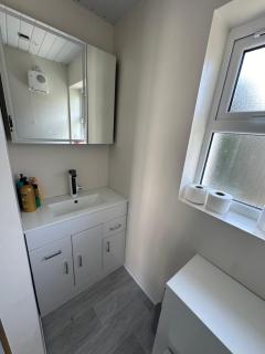 Rural Long Term Accommodation - Hillsborough - 7