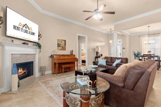 Fast Wifi 2 King Bedsbusiness Readypets - Lake Charles - 2