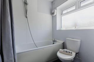Hullidays 3 bed House Hull West Calvert - Hull - 6