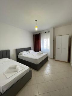 Klevi Apartments - Golem - 0