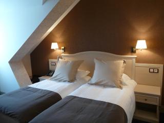 Best Western Le Duguesclin Hôtel-Restaurant - 9