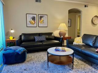 Gated Condo Heated Pool Spa Gym Near Zoo - Phoenix - 8