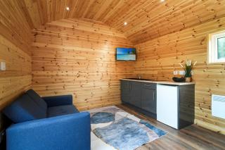 The Lodge at The Outside Inn - Mountfield - 9